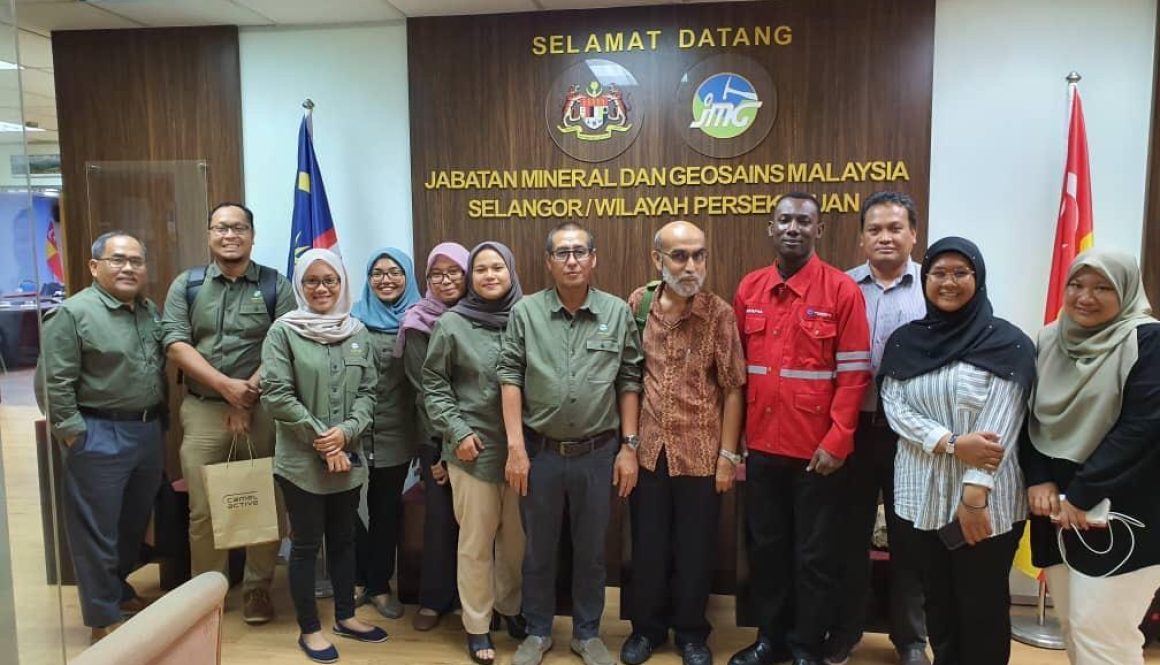 Congratulations-to-our-young-geophysics-01